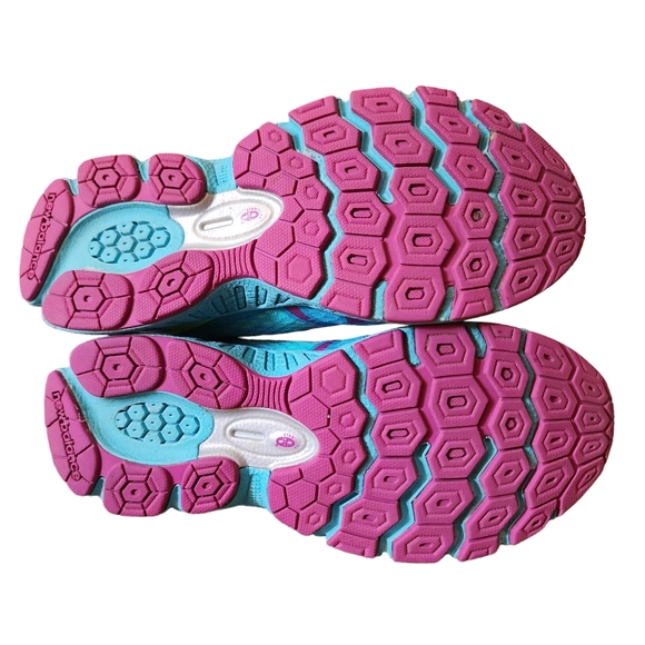 New Balance 880v4 Women's Neon Athletic Running Shoes Size 5 - Picture 10 of 11